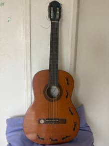 Guitar lama