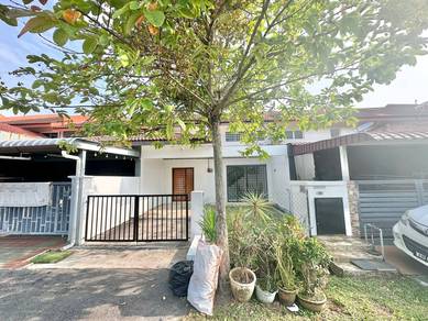 1.5-storey Terraced House For Sale in Bandar Baru Enstek,NSN