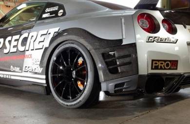 Nissan GTR R35 GTR35 Top Secret Rear Wide Fender