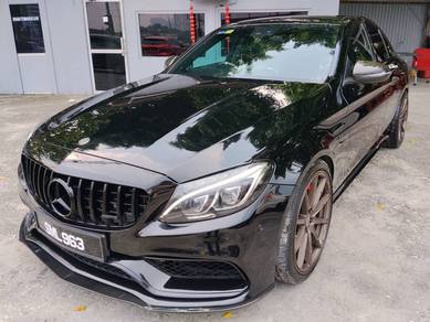 Mercedes Benz C63 63 AMG (CBU) in Ampang, KUL