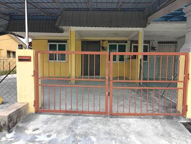 Semi-Detached House For Rent in Seri Iskandar,PRK