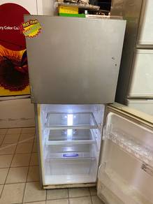 SAMSUNG 220L Refrigerator | Peti Ais terpakai 5j1n