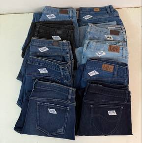 Lee Jeans Women Combo:)