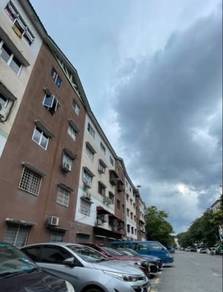 Flat For Rent in Bandar Bukit Tinggi 2
