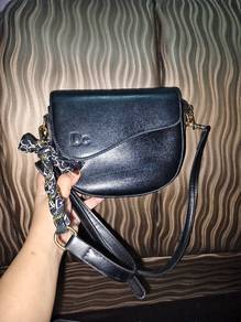 handbag dah tak pakai..nak letgo