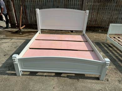 Kayu Solid Wood Katil King Bed Frame