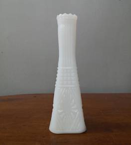 Vintage square bottom milk glass vase