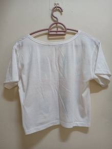 White round neck short sleeve crop t-shirt