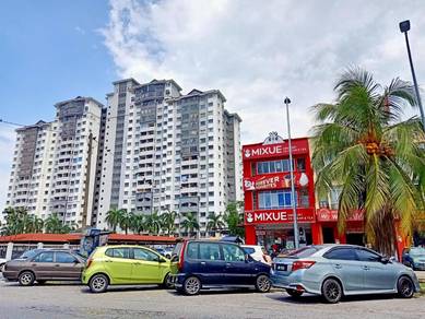 Apartment For Sale in Suria Kipark Damansara