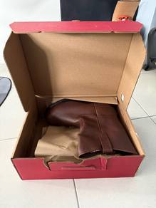 Safety shoes