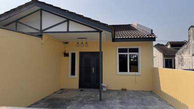 1-storey Terraced House For Sale in Bukit Beruntung,SGR