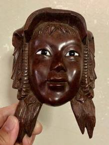 Tribal Carving - Native Girl 1960s