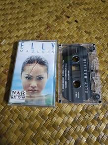 Kaset Elly Mazlein 
Bungaku Bakawali