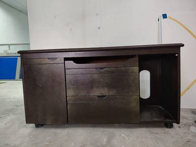 Cupboard (B)