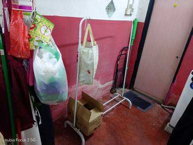 ampai besi terpakai