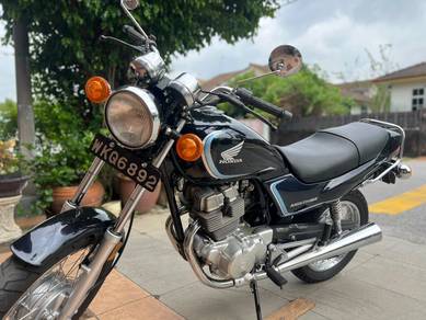 Honda CB250R