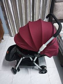 OBaby Paris OB019 Lightweight Two-Way Stroller