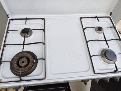 Dapur Gas 4 Penunu Beserta Oven Second Hand