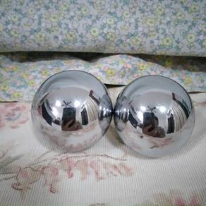 單手運動鐵球 1 對 One-handed sports iron ball 1 pair