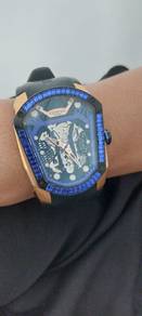 jam tangan sahaja tak ada box
