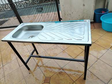 sink with stand 