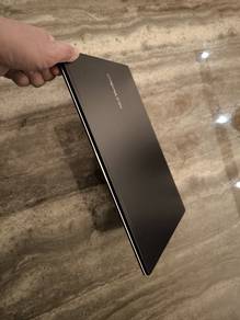 Asus 512GB SSD 8GB Ram Ryzen 7 Latest Slim Laptop