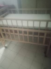 katil bàby ikea boleh laras