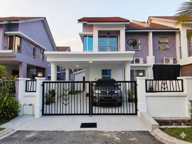 Semi-Detached House For Sale in Puncak Alam,SGR