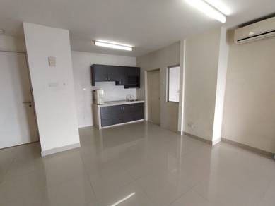 Condominium For Rent in Alam Puri