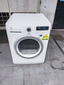 Electrolux heat pump dryer pengering baju 9.kgs