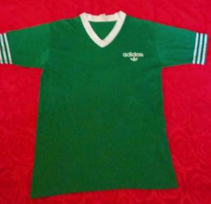 Vtg 70's Adidas t-shirt 