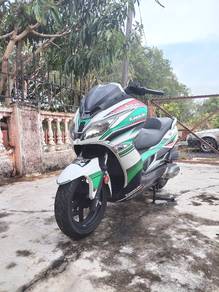 Kawasaki J300