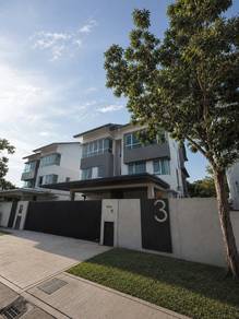 Bungalow House For Sale in Ambang Botanic,SGR