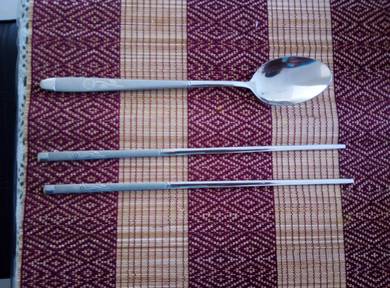 Stainless set of spoon and chopsticks