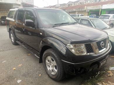 Nissan Navara LE in Puchong, SGR