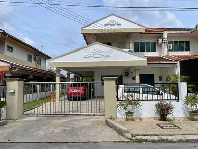 Semi-Detached House For Sale in Kuching,SWK