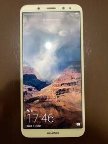 Huawei Nova 2i