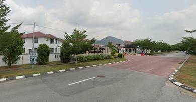 Semi-Detached House For Sale in Seri Manjong,PRK