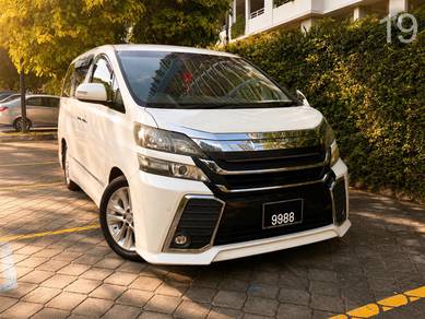 Toyota Vellfire V in Bandar Sunway, SGR
