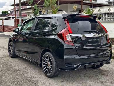 Honda Jazz E in Nibong Tebal, PNG