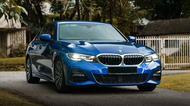 BMW 330i 330i M SPORT  in Petaling Jaya, SGR