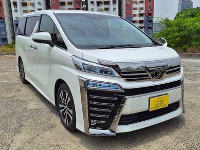 Toyota Vellfire ZG in Desa Petaling, KUL