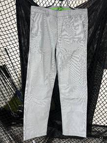 Used Hugo Boss Golf Pants – Tag Size 32 (17.5” Wai