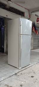 2door fridge refrigerator sharp 562L
