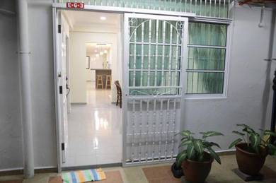 Homestay Muslim - Taman Tun Sardon, Gelugor,Penang