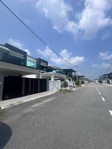 Semi-Detached House For Sale in Melaka Tengah,MLK