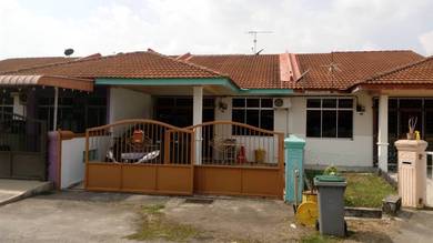 1-storey Terraced House For Sale in Batu Berendam,MLK