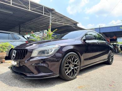 Mercedes Benz CLA200 200 (CBU) in Alma, PNG