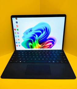 MURAH❗ Surface Pro 9 13" 8/128/i5 with bruises