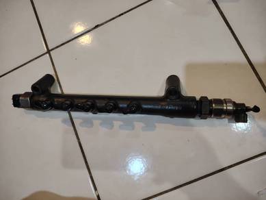Fuel Rail Pressure Sensor For Toyota Land Cruiser
